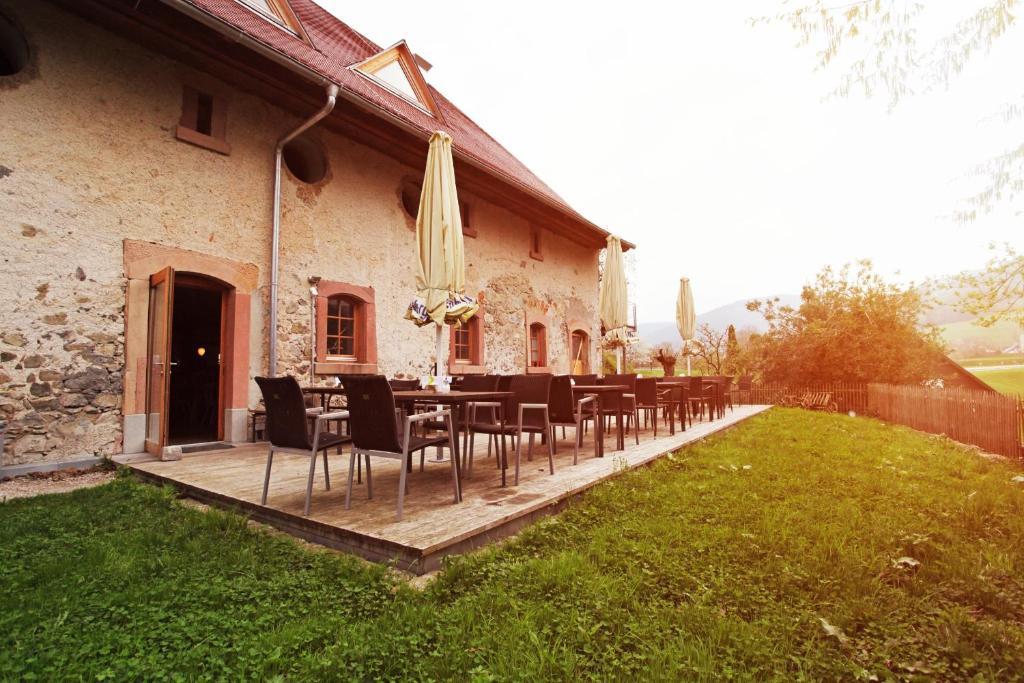 Hotel Rainhof Scheune & Naturpark Restaurant Kirchzarten Exterior photo